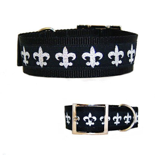 Fleur Di Lis Dog Collar for medium to large dogs